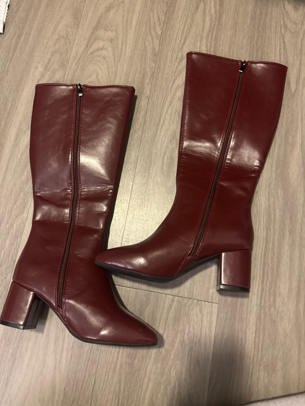 Classic Women's Knee-High Zip Boots in Deep Burgundy